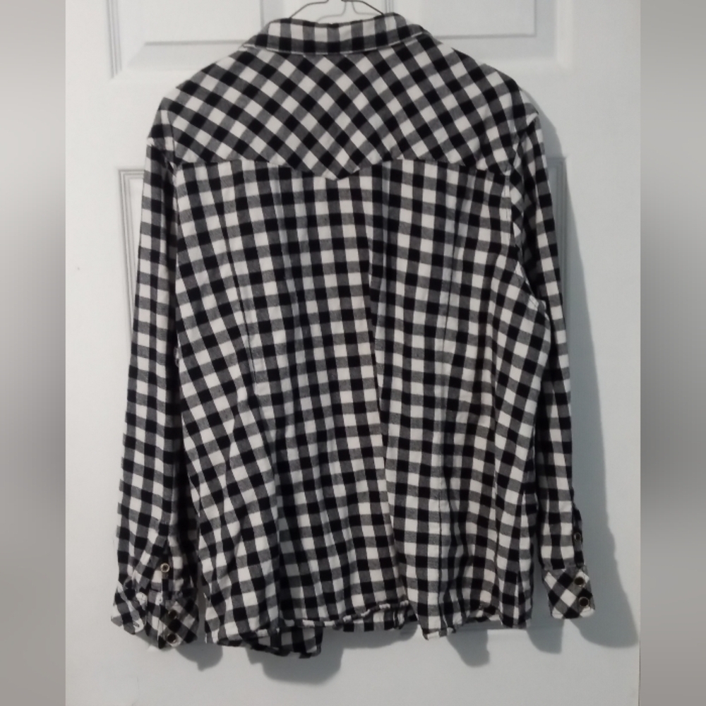 Bit & Bridle Black and White Checkered Blouse - Picture 6 of 7